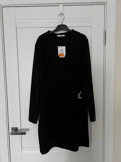 Платье Mohito новое с бирками - Кроссовки в Томск