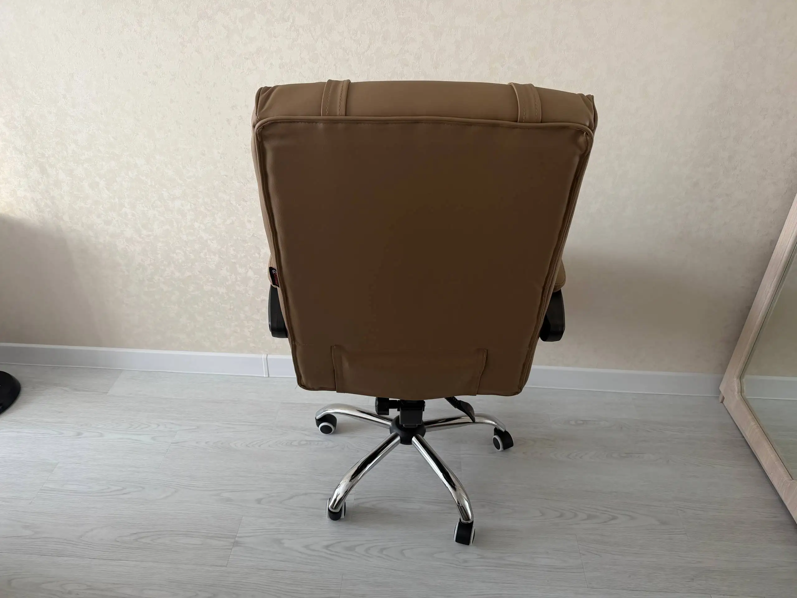 Продажа нового кресла - Барахолка в Томск