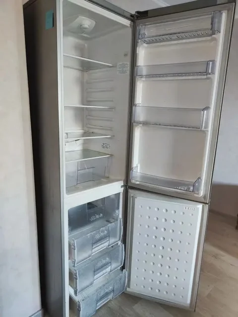 Продам холодильник Beko 2017 года - Велосипеды в Томск