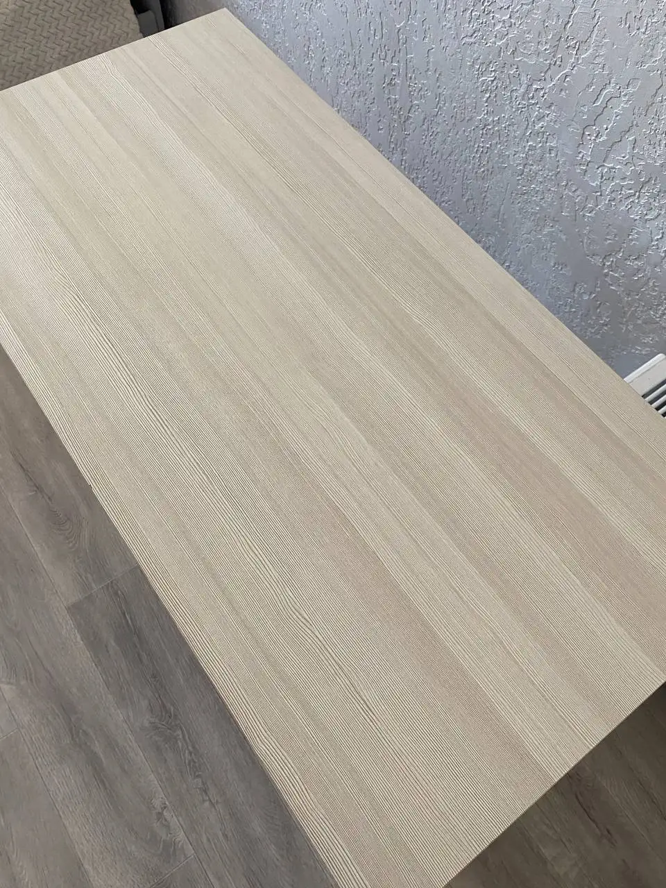 Продам письменный стол в идеальном состоянии - Барахолка в Томск