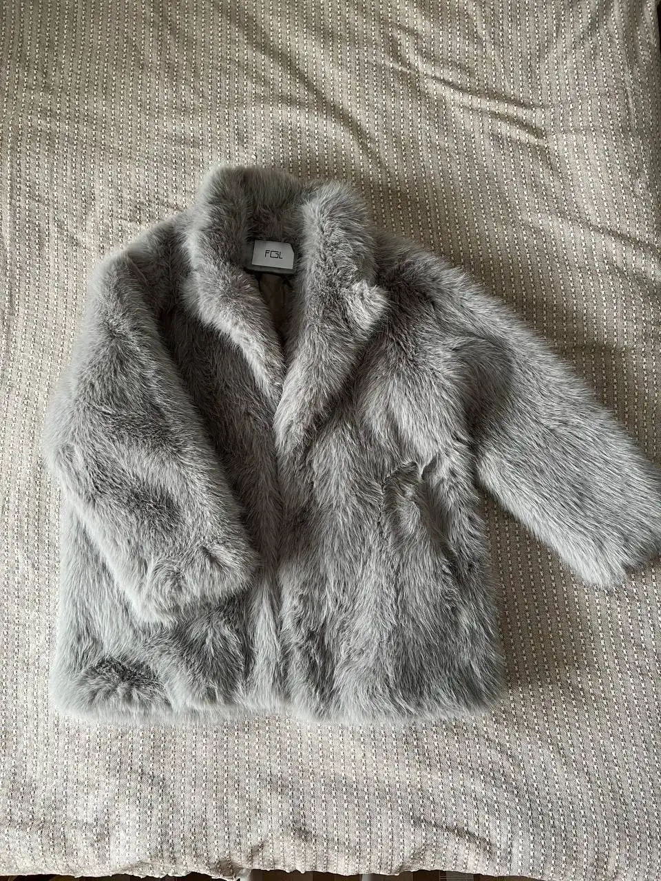 Шуба из эко меха размер 44(S/M) - Верхняя одежда (Одежда) в Томск