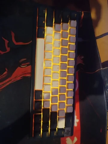 Клавиатура Dark Project с фиолетовыми кейкапами - Компьютерные аксессуары в Томск