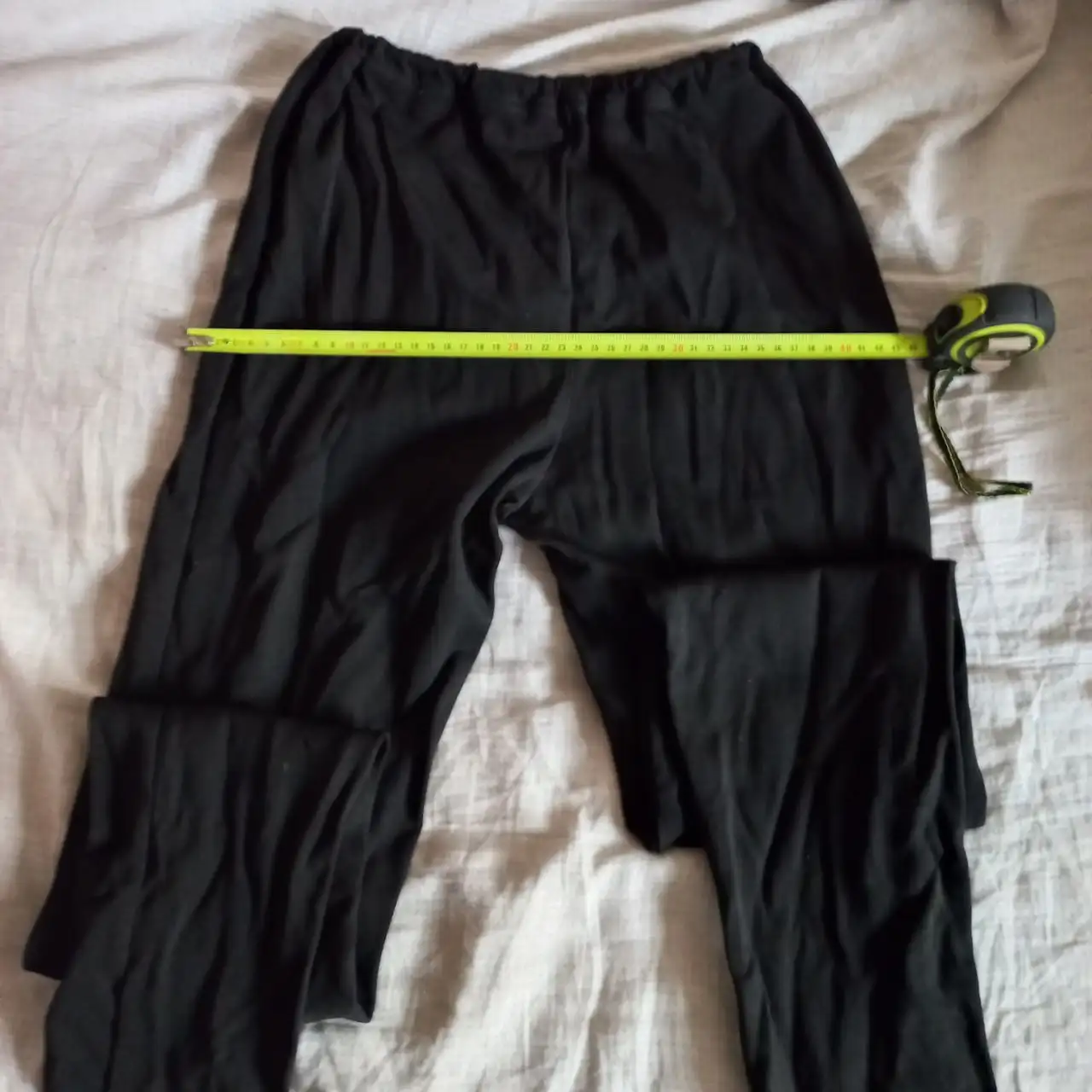 Спортивные штаны черного цвета - Спортивная одежда (Одежда) в Томск