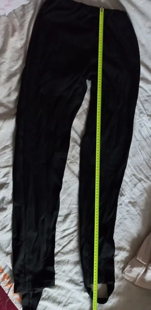 Спортивные штаны черного цвета - Спортивная одежда (Одежда) в Томск