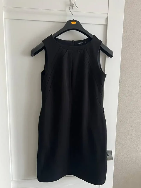 Маленькое черное платье на невысокий рост - Свитшоты в Томск