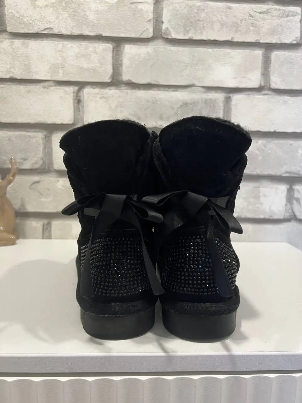 Угги размер 37 из натуральной замши с мехом внутри - Обувь (Одежда) в Томск