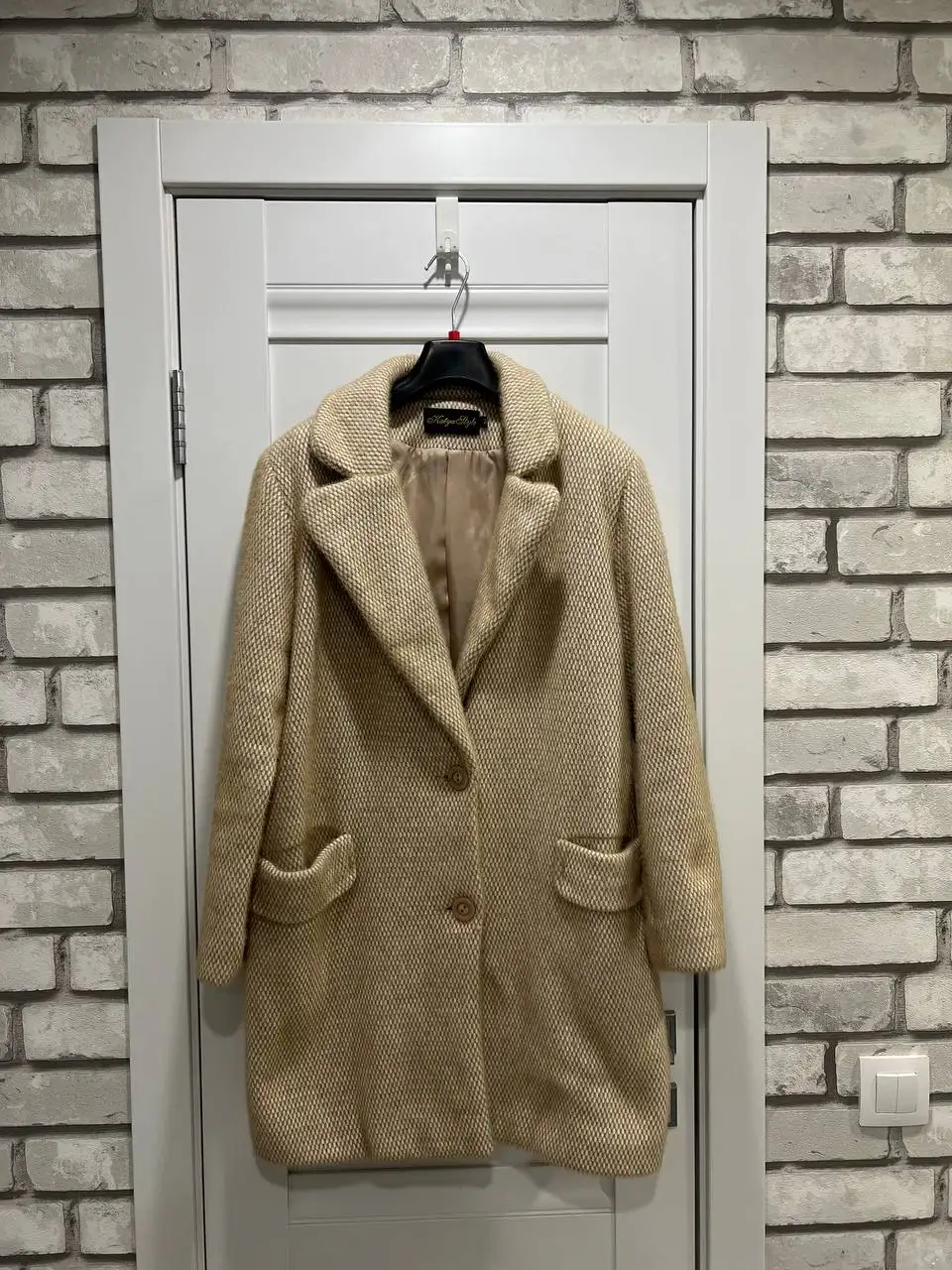 Пальто пушистое мягкое размер 46 - Пальто (Одежда) в Томск