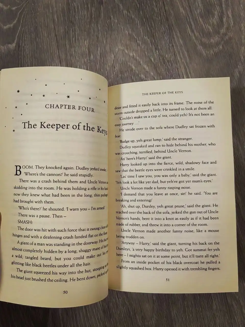 Книга 'Гарри Поттер и философский камень' на английском языке - Книги (Барахолка) в Томск