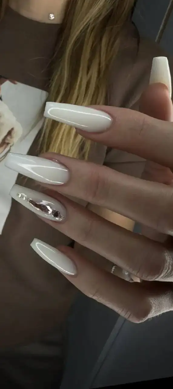 Услуги маникюра с кофе и Wi-Fi - Маникюр (Красота и здоровье) в Томск