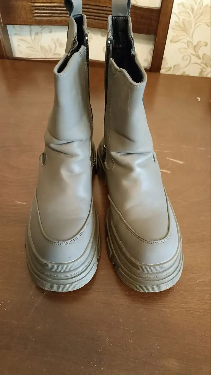 Демисезонная обувь 37.5 размера - Обувь (Одежда) в Томск