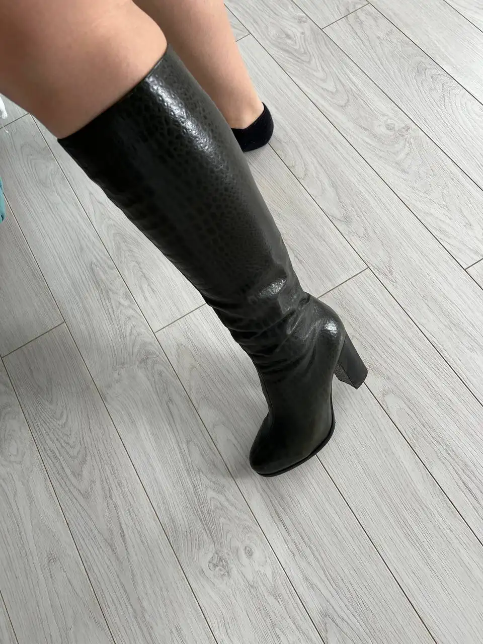 Натуральные кожаные сапоги размер 37 - Обувь (Одежда) в Томск