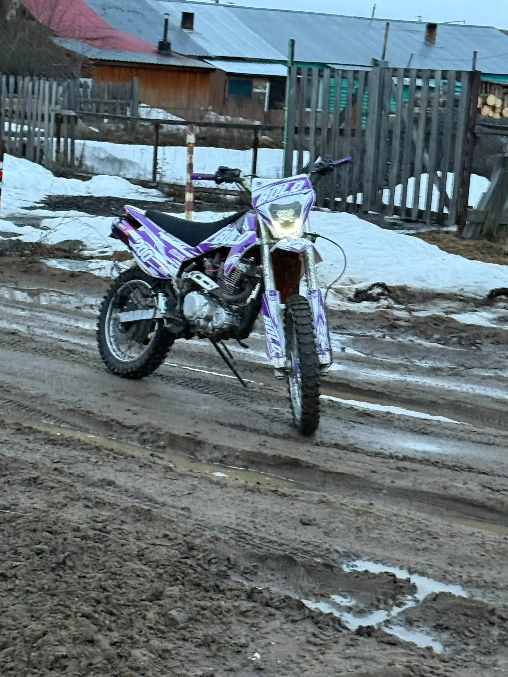 Продам Эндуро - Мотоциклы (Авто) в Томск