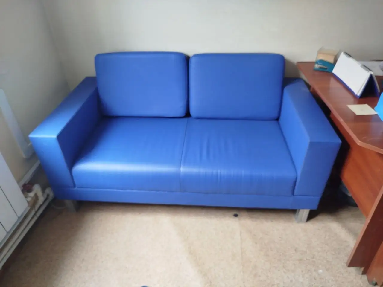 Диван офисный - Барахолка в Томск