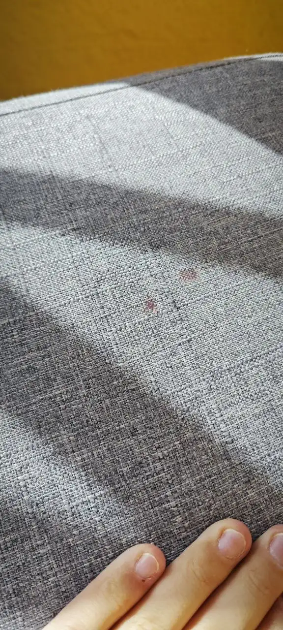 Коленный стул для осанки с пятном от воска - Мебель (Барахолка) в Томск