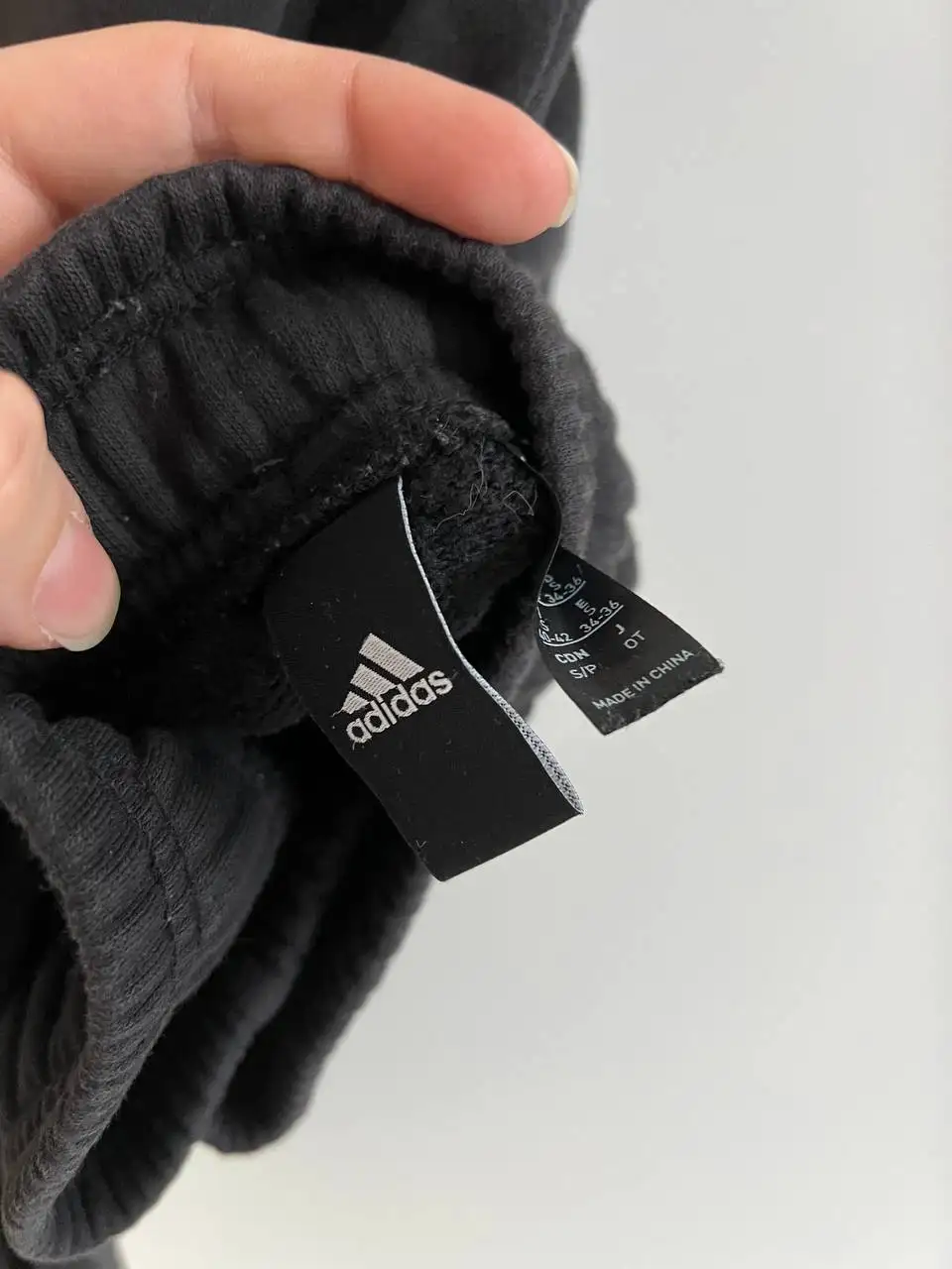 Штаны адидас и толстовка panda б/у комплектом - Спортивная одежда (Одежда) в Томск