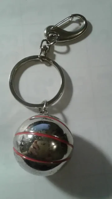 Брелок-часы в виде мяча - Свечи в Томск