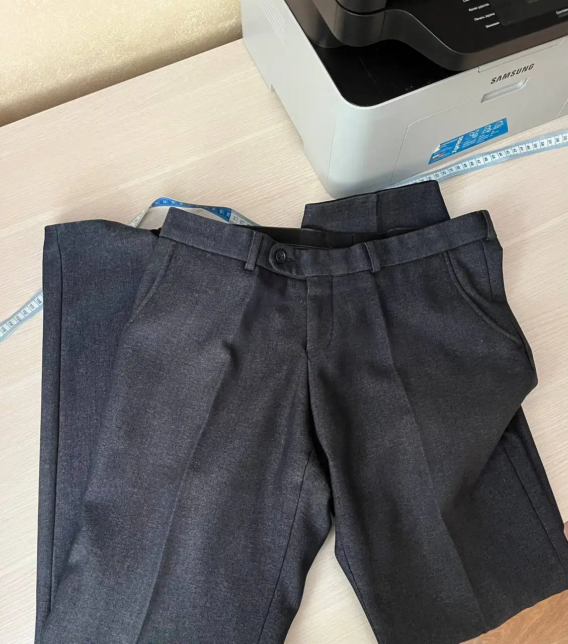 Мужские школьные брюки Van Cliff темно-серые - Мужская одежда (Одежда) в Томск