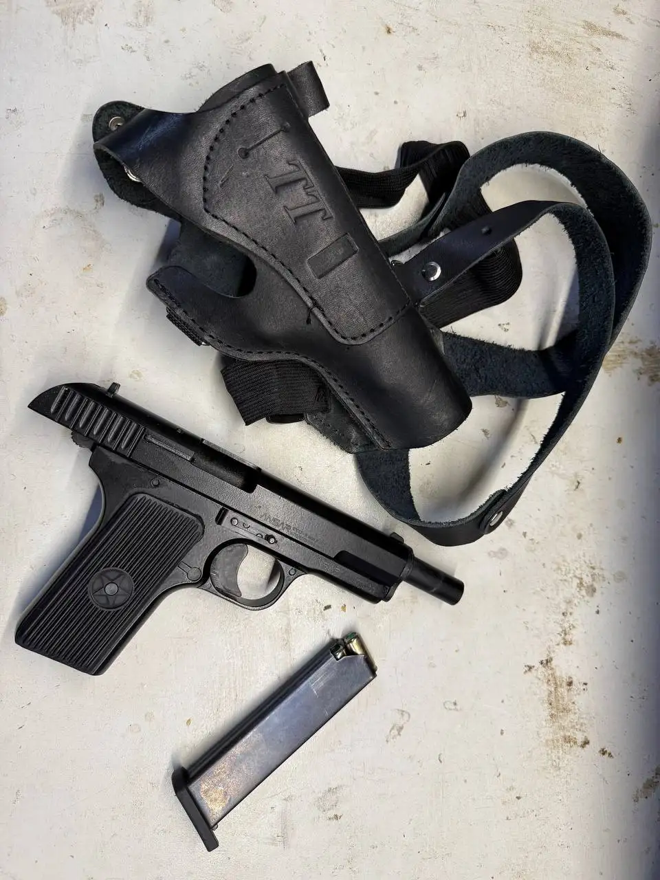 Продам сигнальный свето-шумовой комплект - Барахолка в Томск