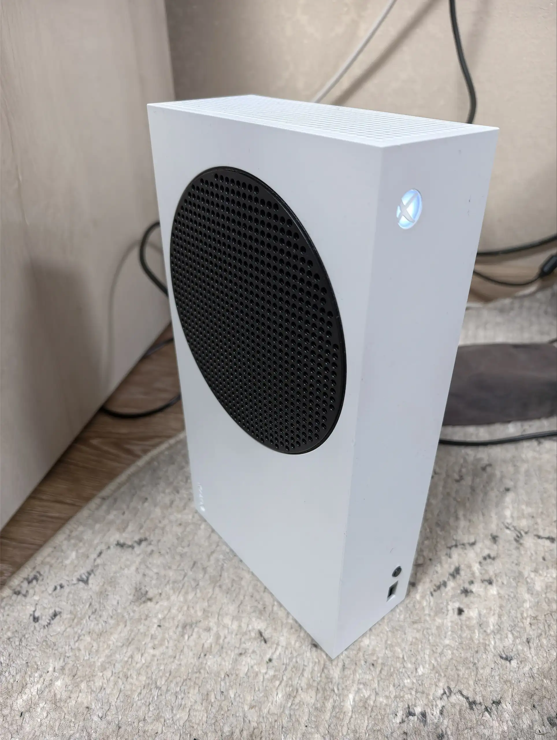 Xbox Series S с двумя джойстиками - Игровые приставки (Электроника) в Томск