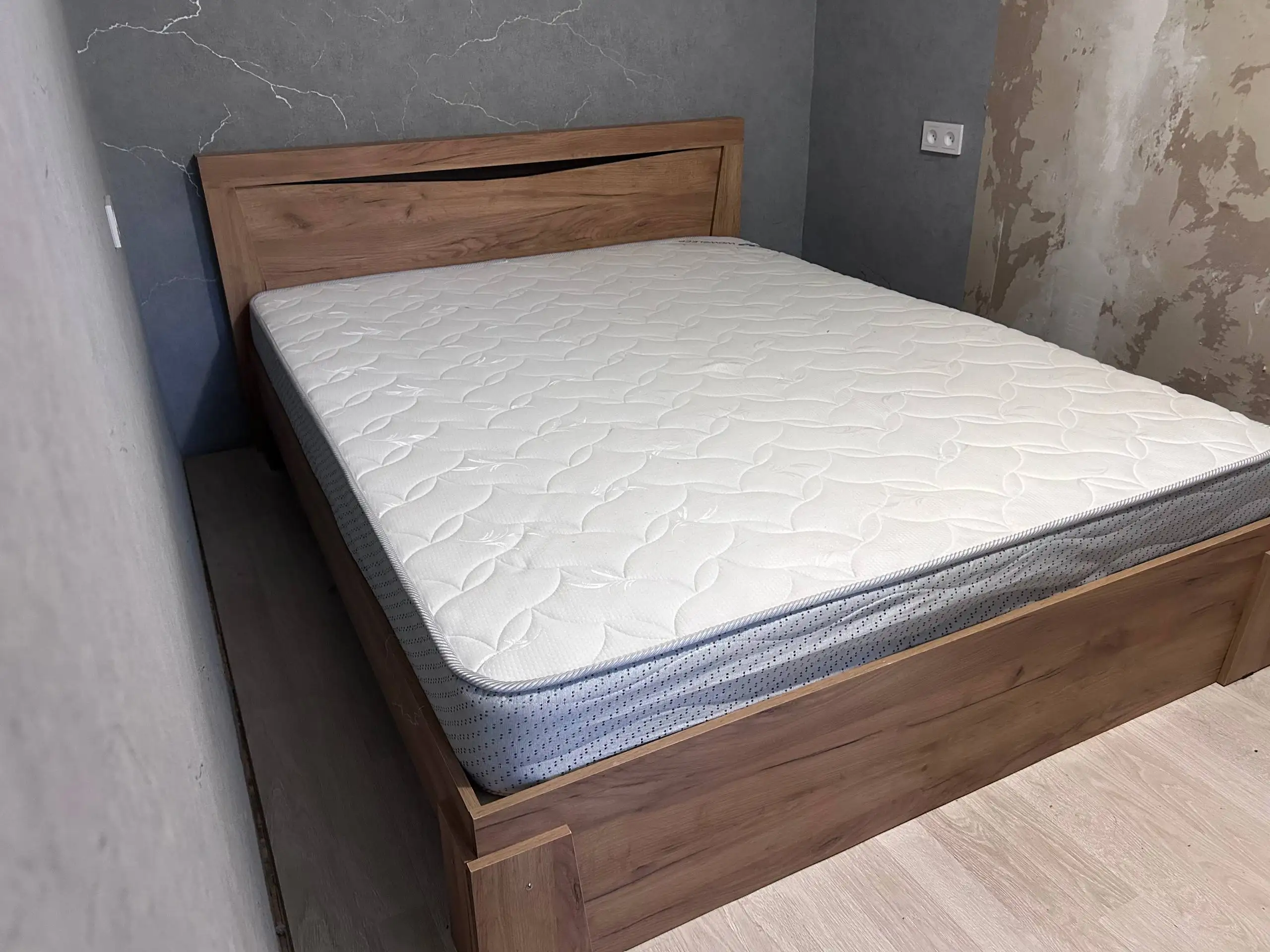 Продажа товара за 15 тыс - Барахолка в Томск