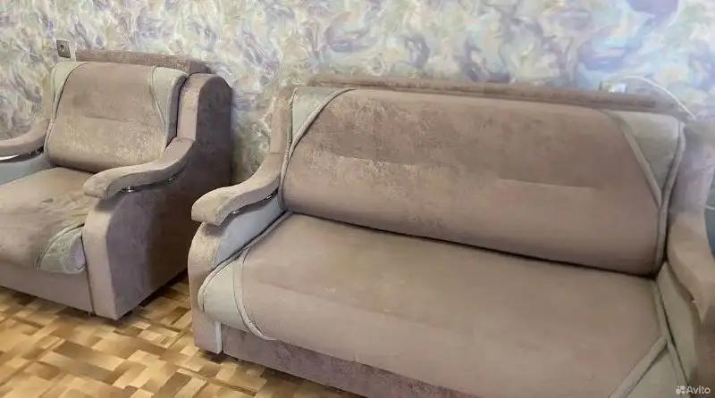 Комплект мягкой мебели б/у - Мягкая мебель (Для дома и дачи) в Томск