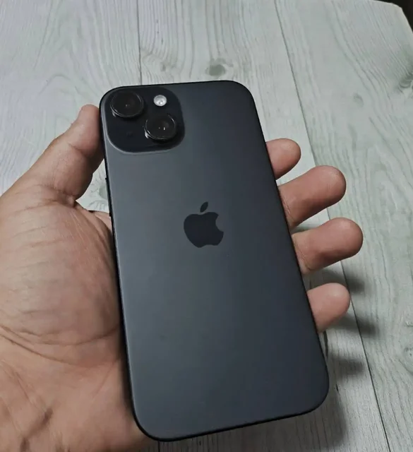 Iphone 15 128гб - Светильники в Томск