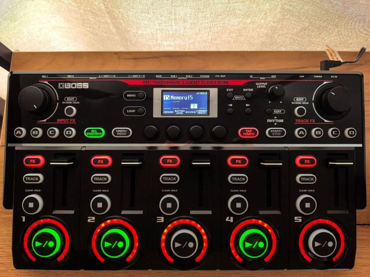 BOSS RC-505mkII луп-станция в идеальном состоянии с алюминиевым кейсом - Музыкальное оборудование (Электроника) в Томск