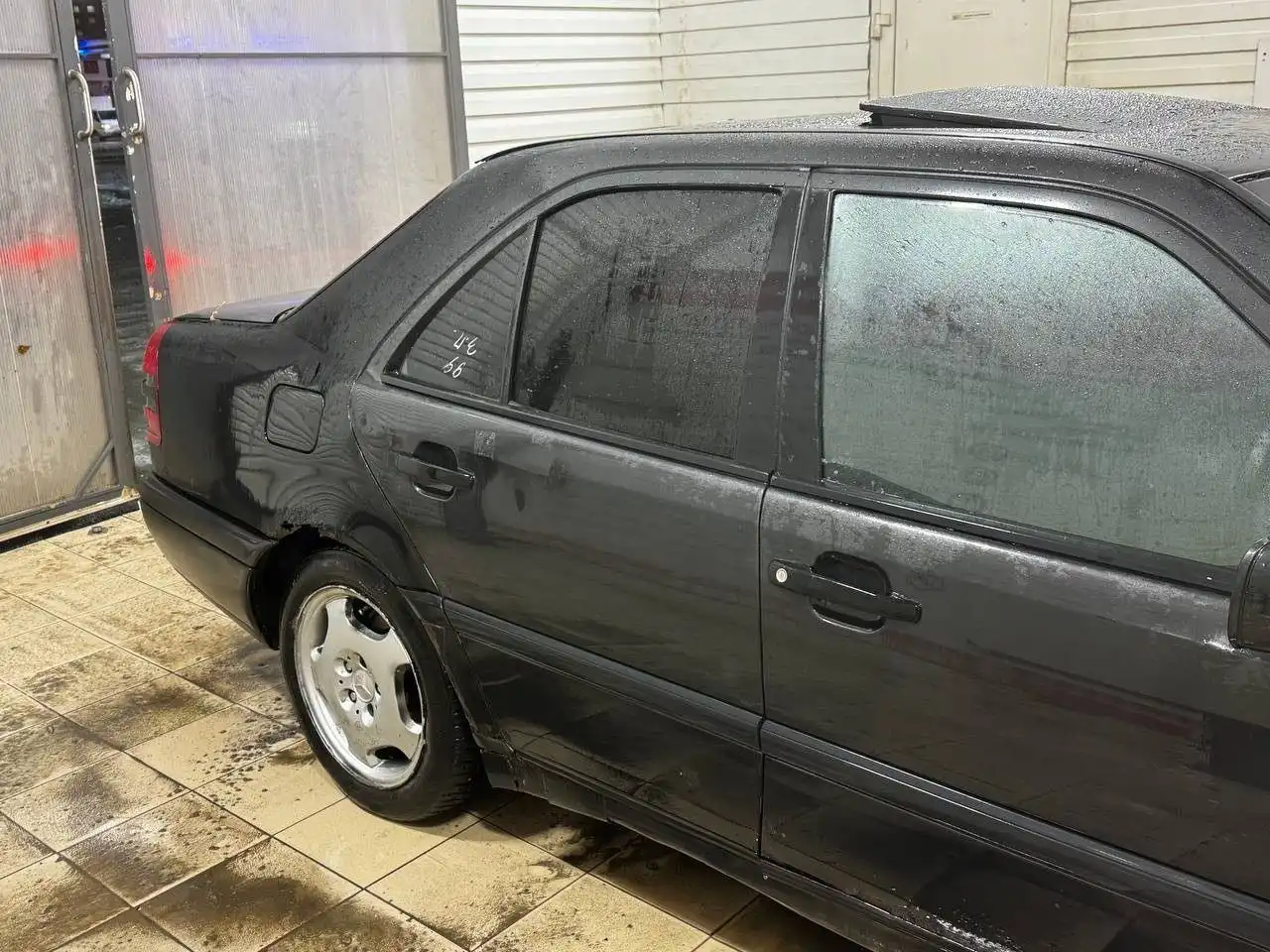 Продажа автомобиля ВАЗ 2102 1993 года