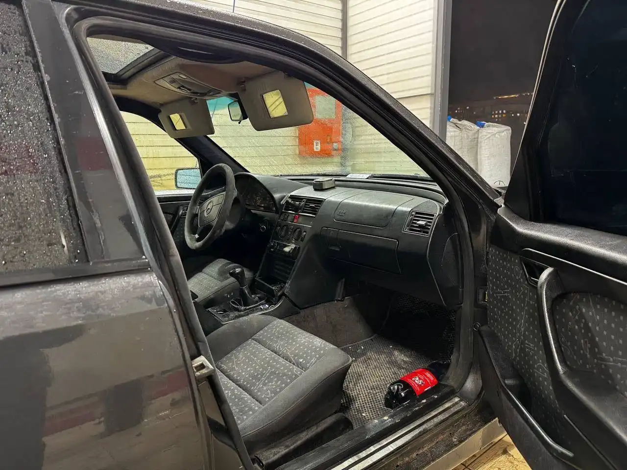 Продажа автомобиля ВАЗ 2102 1993 года