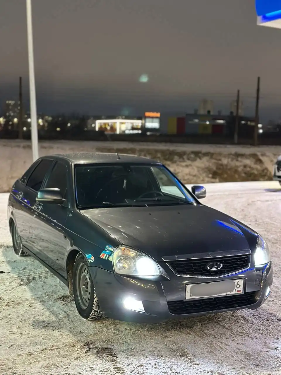 Продам Lada Priora 2 2014 года в максимальной комплектации