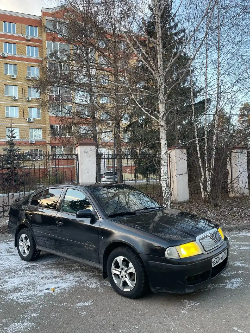 Octavia tour 8 лет, с обвесом и доп. оборудованием