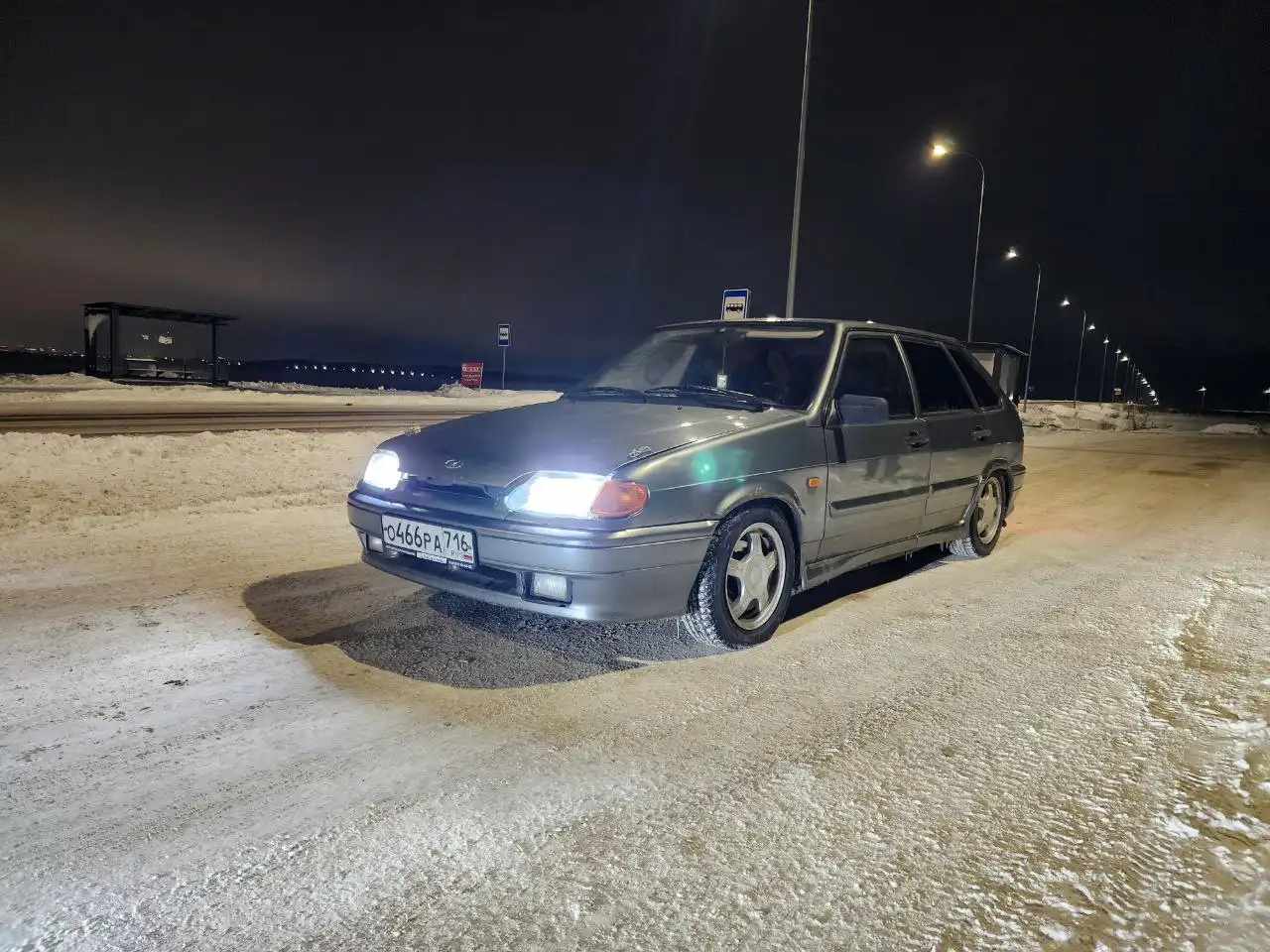 ВАЗ 2114 2011 года