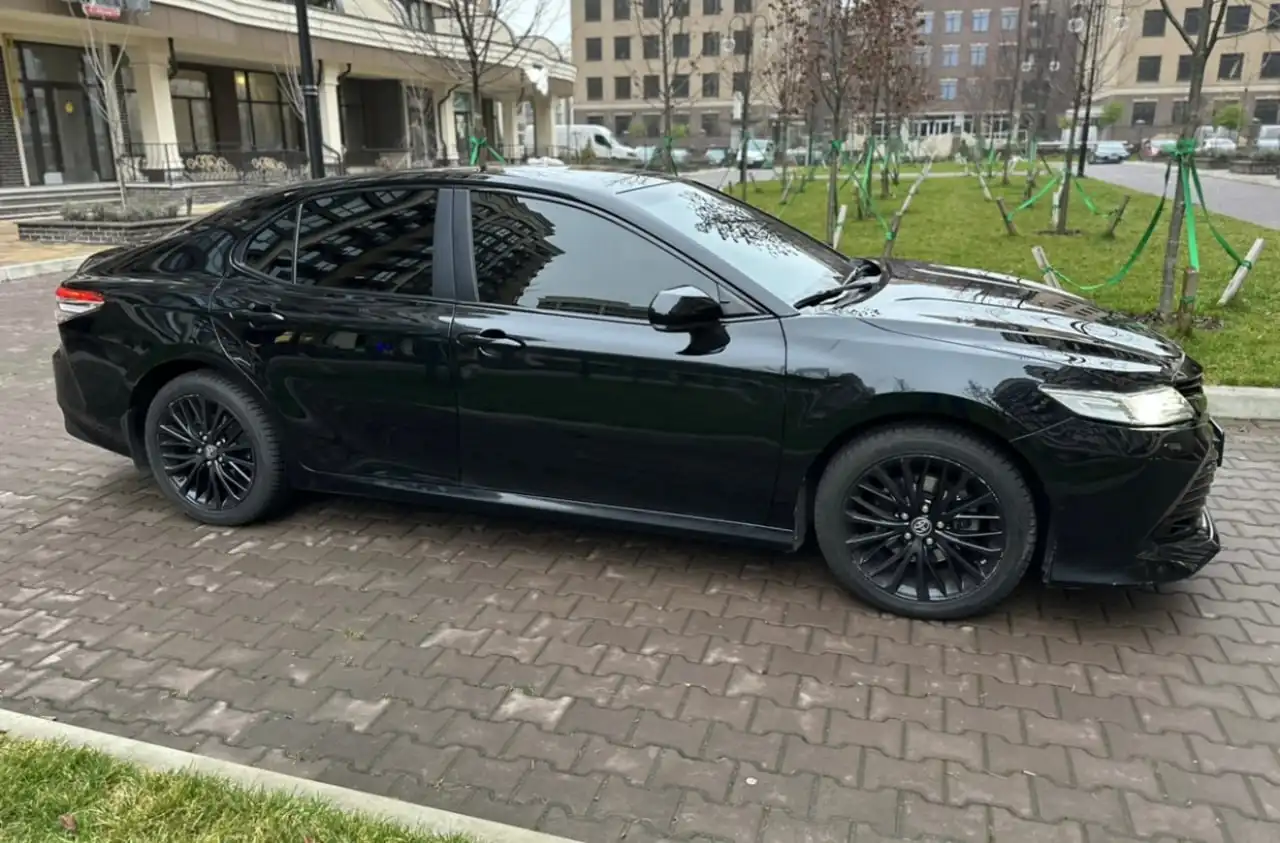 Продажа Toyota Camry 2018