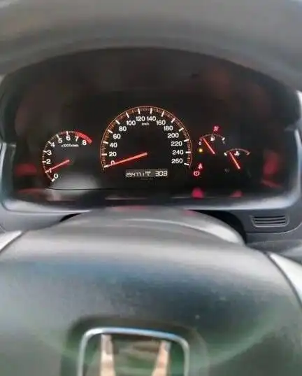 Продается Honda Accord 2005 года, 2.0 литра, механика