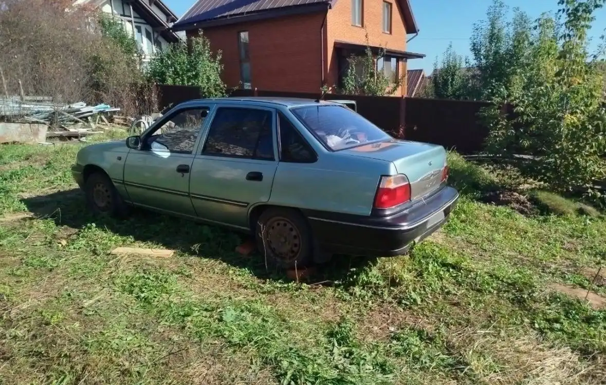 Дэу Нексия 2008 года