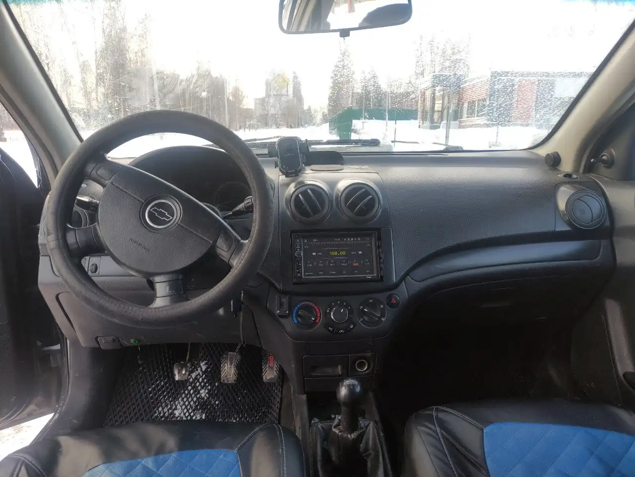Продается Chevrolet Aveo 2010 года в хорошем состоянии