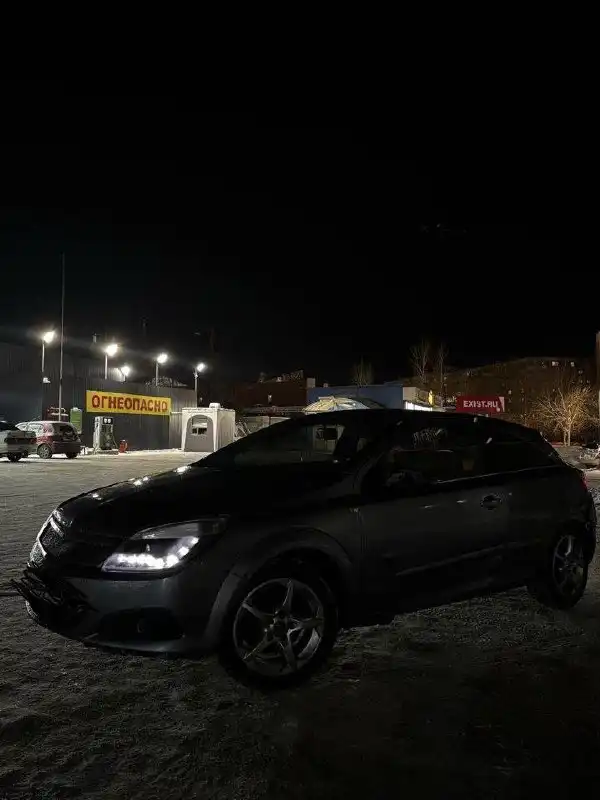 Продажа Opel Astra GTC 2007 года