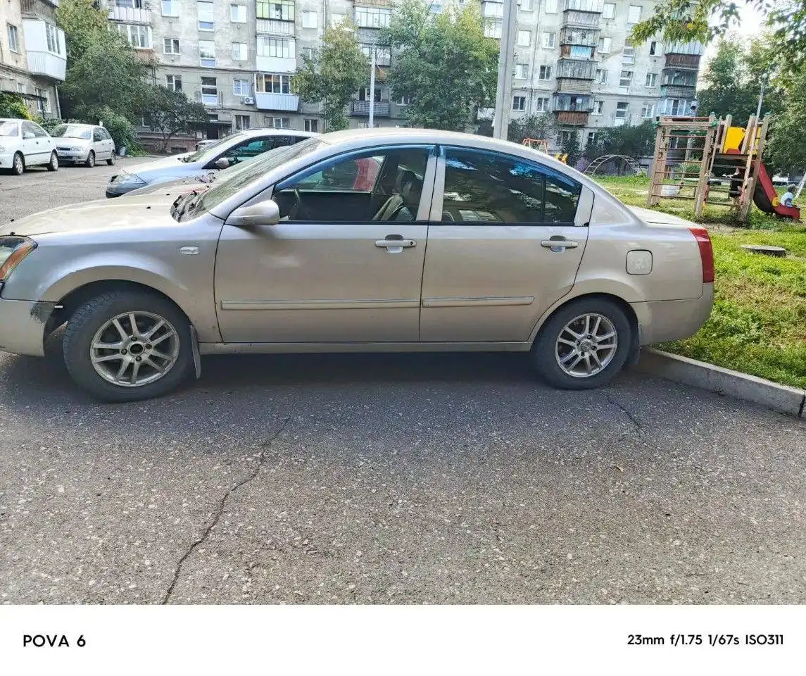 Автомобиль 2006 года, 2.0, механика, ходовка идеальная