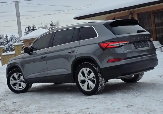 Продам Skoda Kodiaq 2022 - Грузовики в Казань