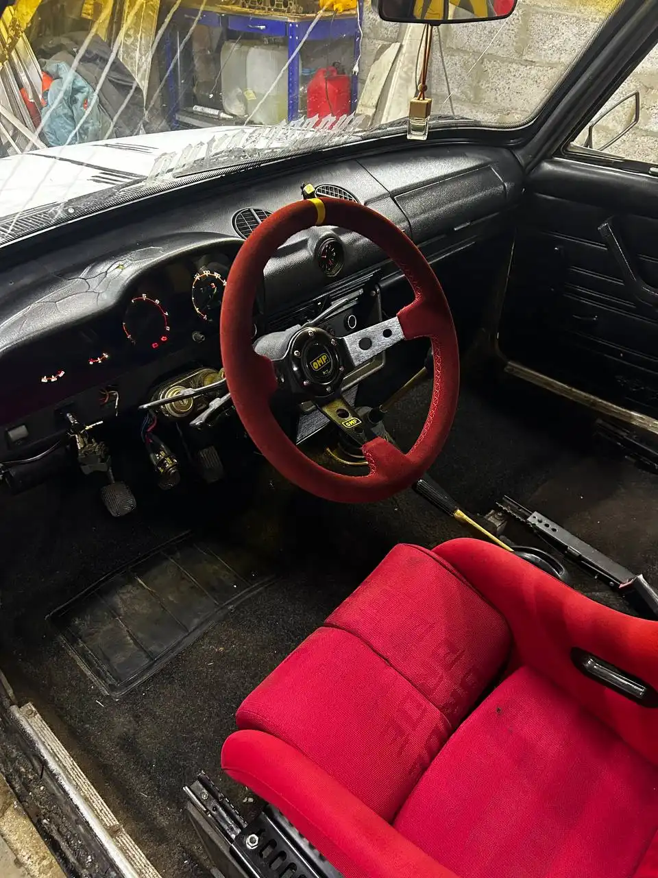 ВАЗ 2106 с тюнингом и улучшениями - Авто в Казань