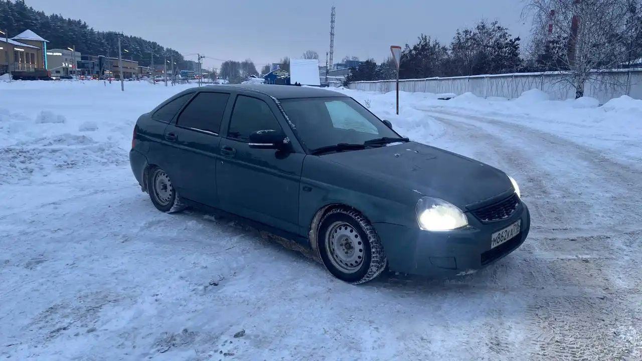 Продажа Лада Приора 2010 года - Легковые автомобили (Авто) в Казань