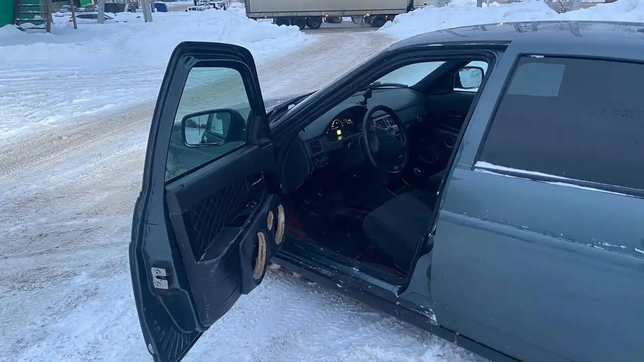 Продажа Лада Приора 2010 года - Легковые автомобили (Авто) в Казань