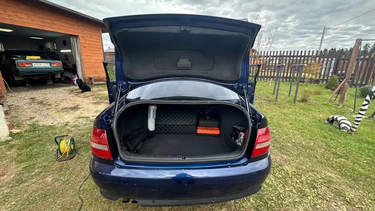 Audi A4 1 поколение (B5) [рестайлинг] 1999 - Авто в Москва