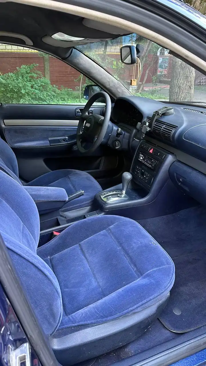 Audi A4 1 поколение (B5) [рестайлинг] 1999 - Авто в Москва