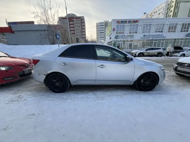 Продажа автомобиля Toyota Corolla 2012 года - Авто в Набережные Челны