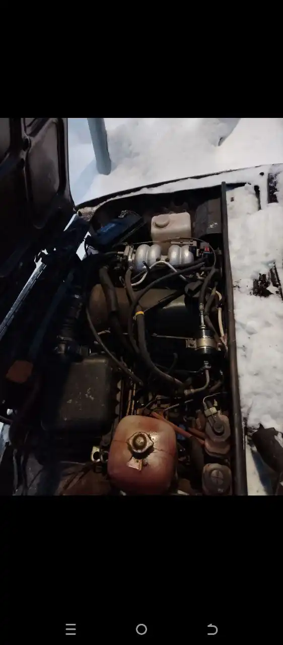 Продажа ВАЗ 2107 с инжектором, требует ремонта передней части и порогов - Легковые автомобили (Авто) в Казань