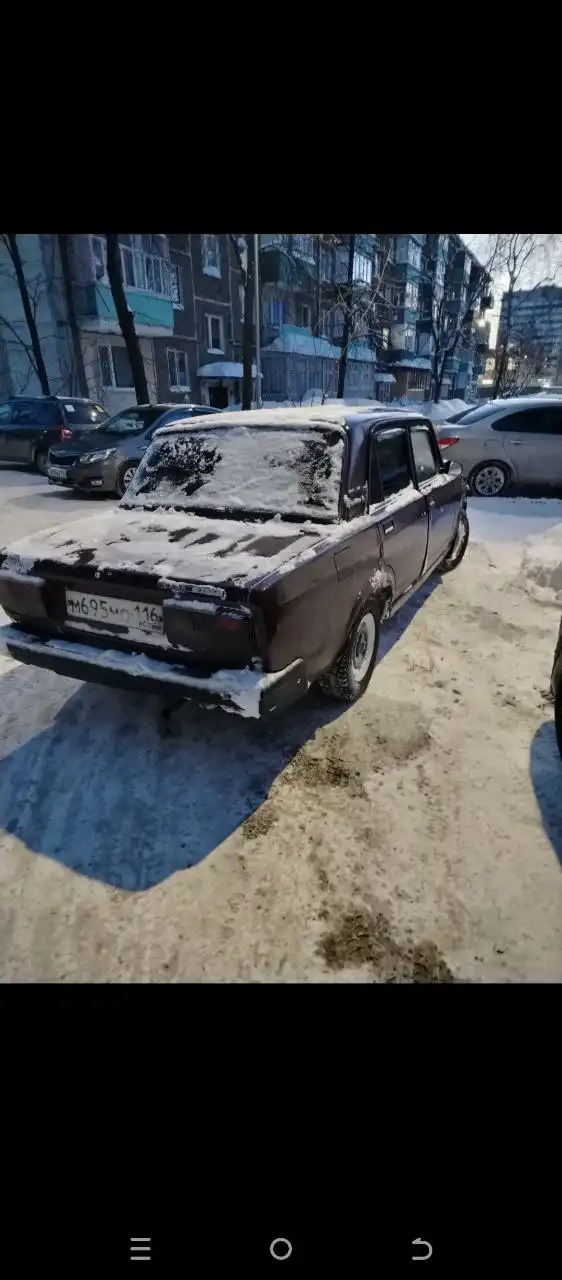 Продажа ВАЗ 2107 с инжектором, требует ремонта передней части и порогов - Легковые автомобили (Авто) в Казань