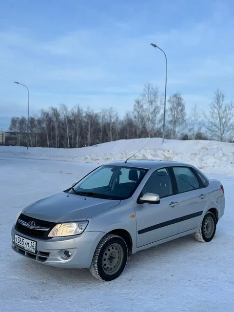 Продажа автомобиля 2013 года с родным пробегом 92 тыс. км - Lada (ВАЗ) в Казань