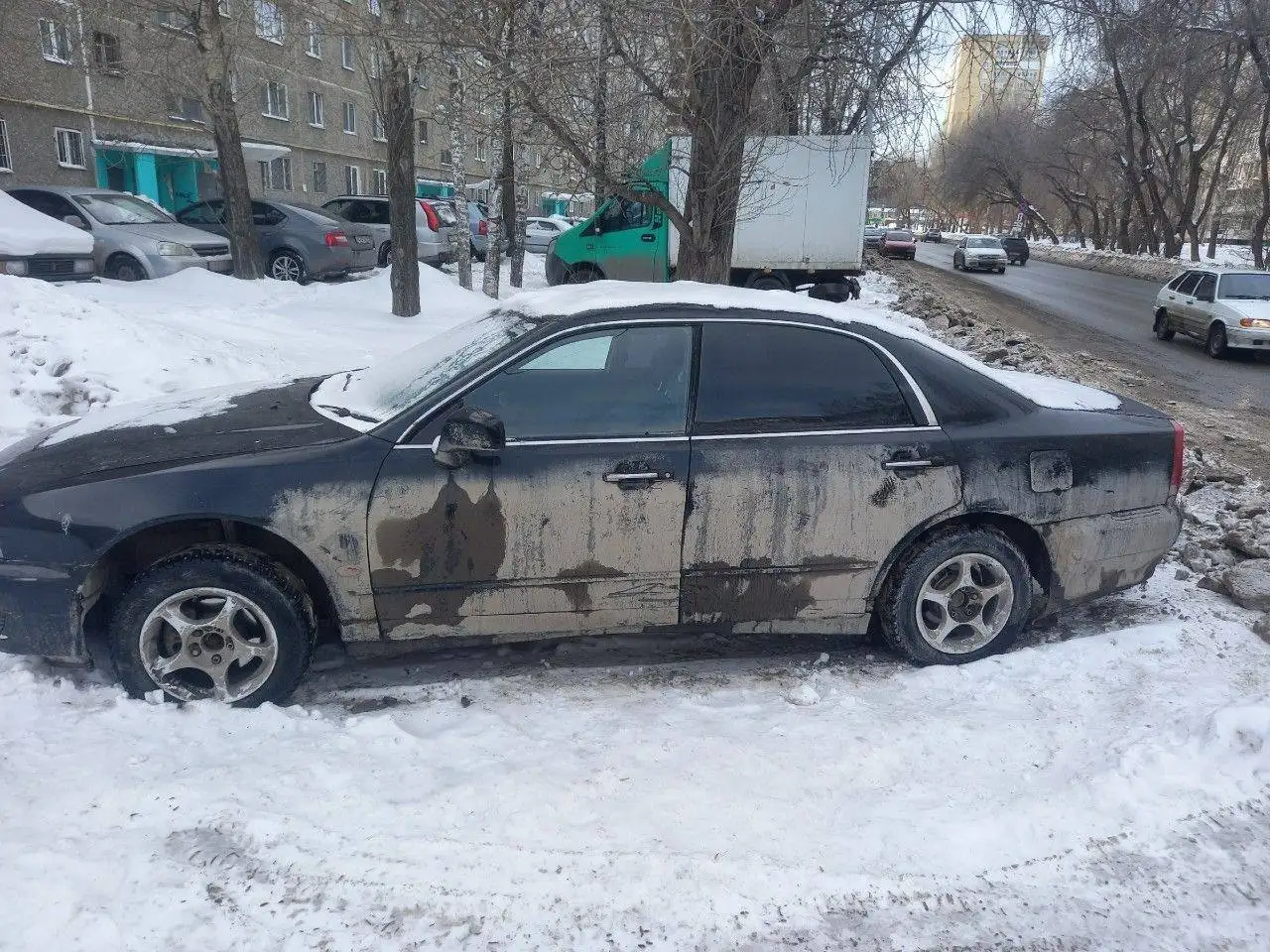 Автомобиль ВАЗ 2106 1996 года с неисправным аккумулятором - Легковые автомобили (Авто) в Екатеринбург