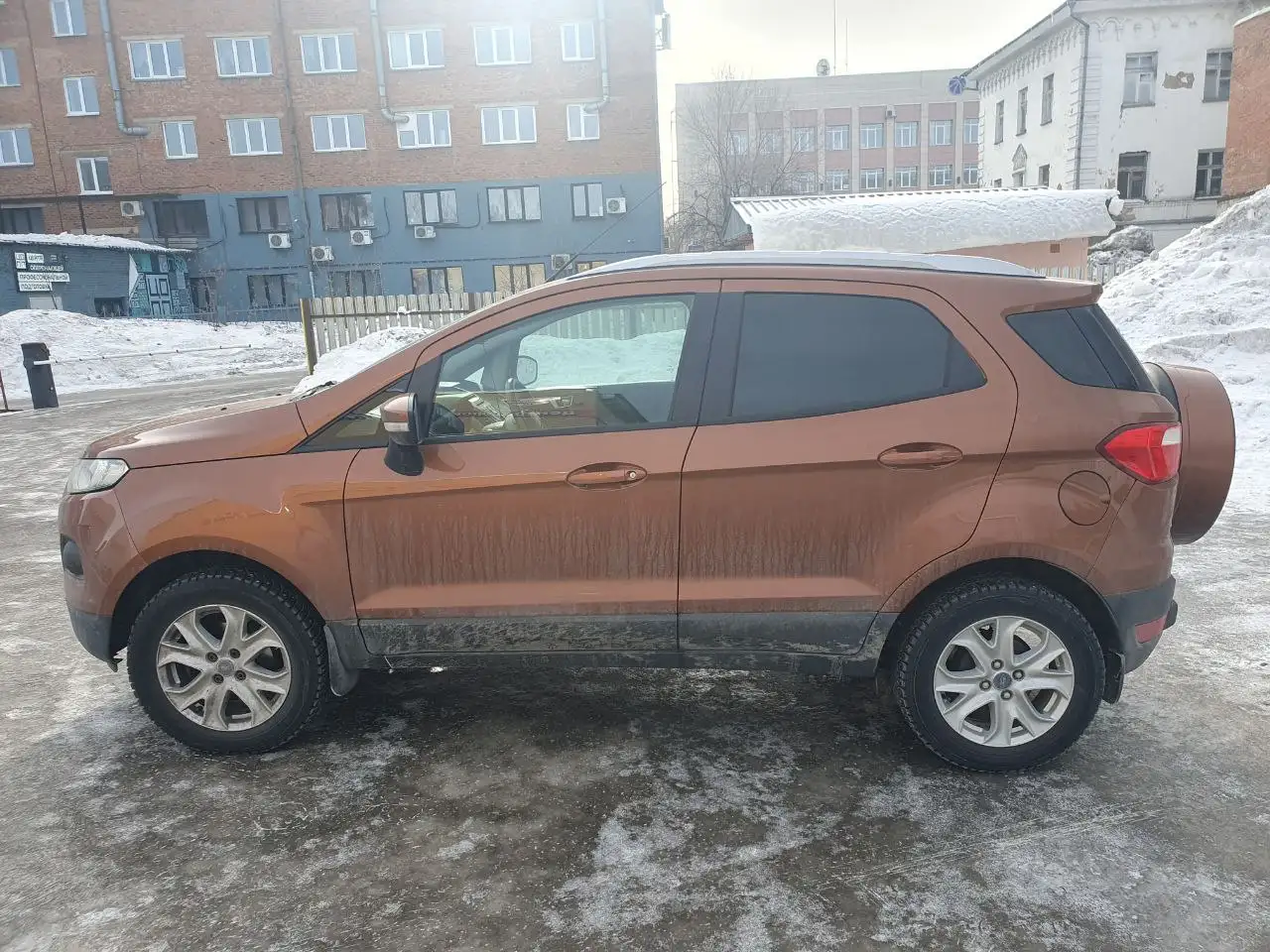 Ford EcoSport 2 поколение 2016 года - Внедорожники и кроссоверы (Авто) в Кемерово